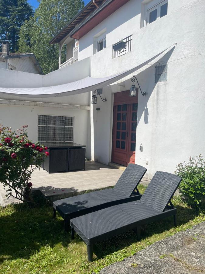 Studio 35M2 Terrasse Et Jardin Quartier Calme Au Centre Ville De Lourdes Ngoại thất bức ảnh